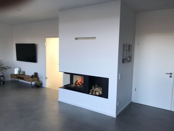 HEAT R/L 3g L 65.51.40.01(21) - narożny powietrzny wkład kominkowy z wysuwanymi drzwiczkami i giętą (łączoną) szybą